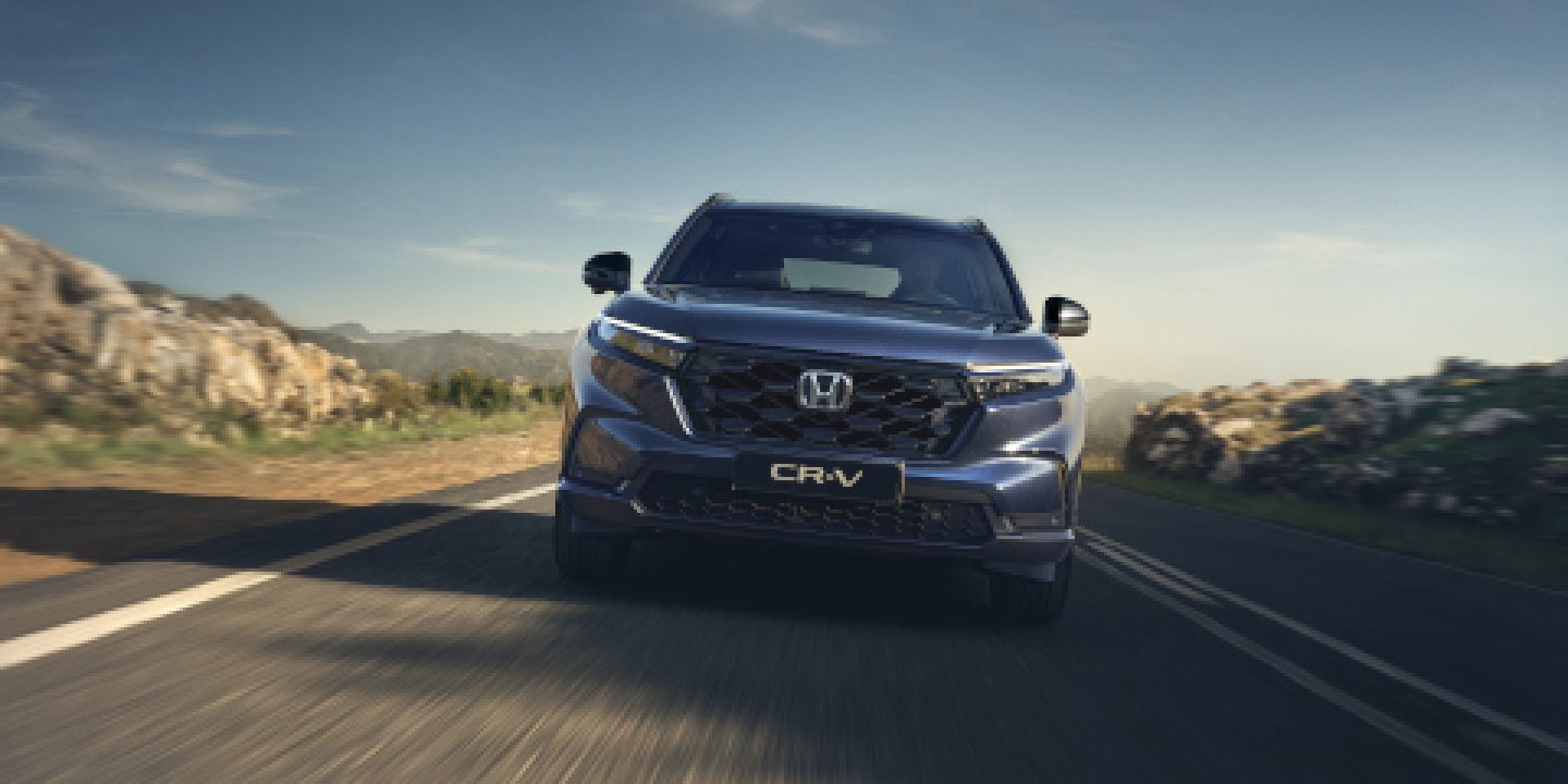 NUOVO CR-V FULL HYBRID e PLUG-IN HYBRID