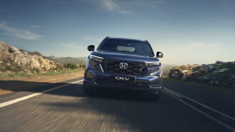 NUOVO CR-V FULL HYBRID e PLUG-IN HYBRID